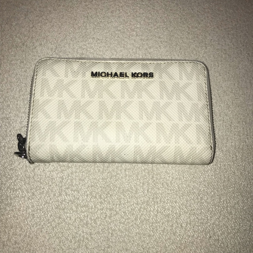 Michael Kors wallet